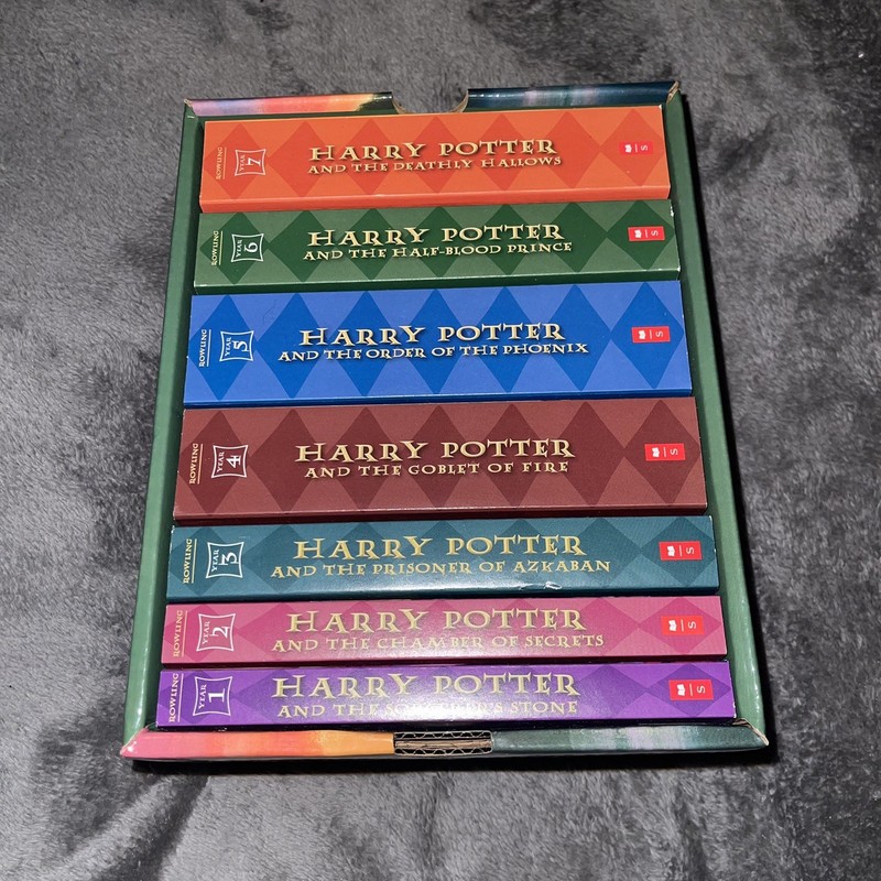 Harry Potter The Complete Series Box Set by J.K. Rowling, Paperback, English