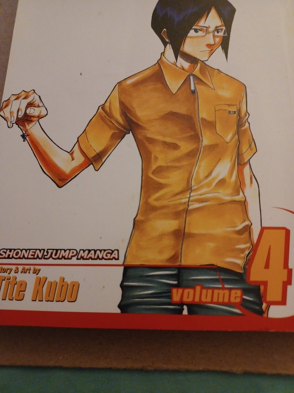 VIZ Media LLC SHONEN JUMP MANGA Tite Kubo BLEACH 4
