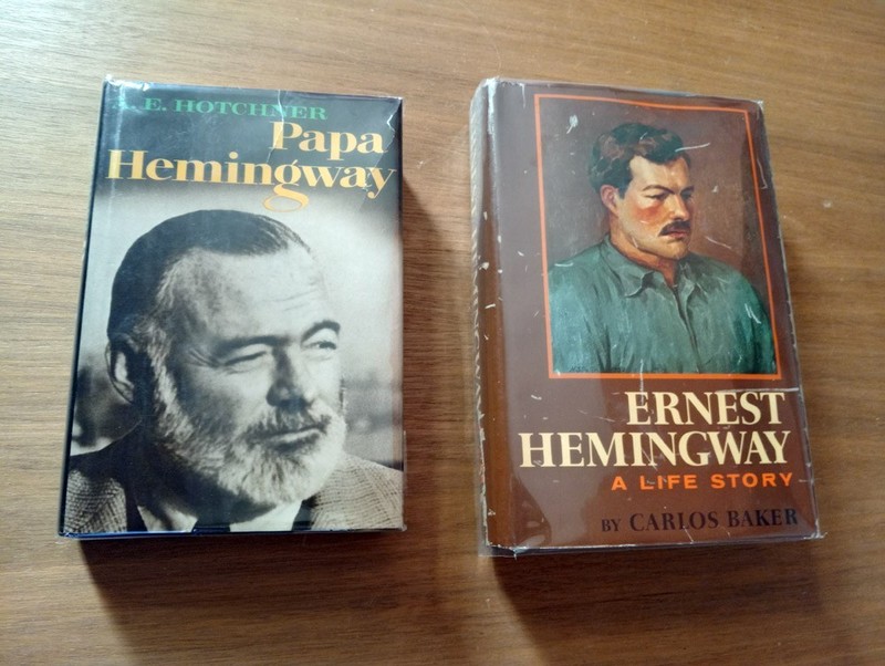 Ernest Hemingway A Life Story, Carlos Baker / Papa Hemingway, Hotchner, 2 Books