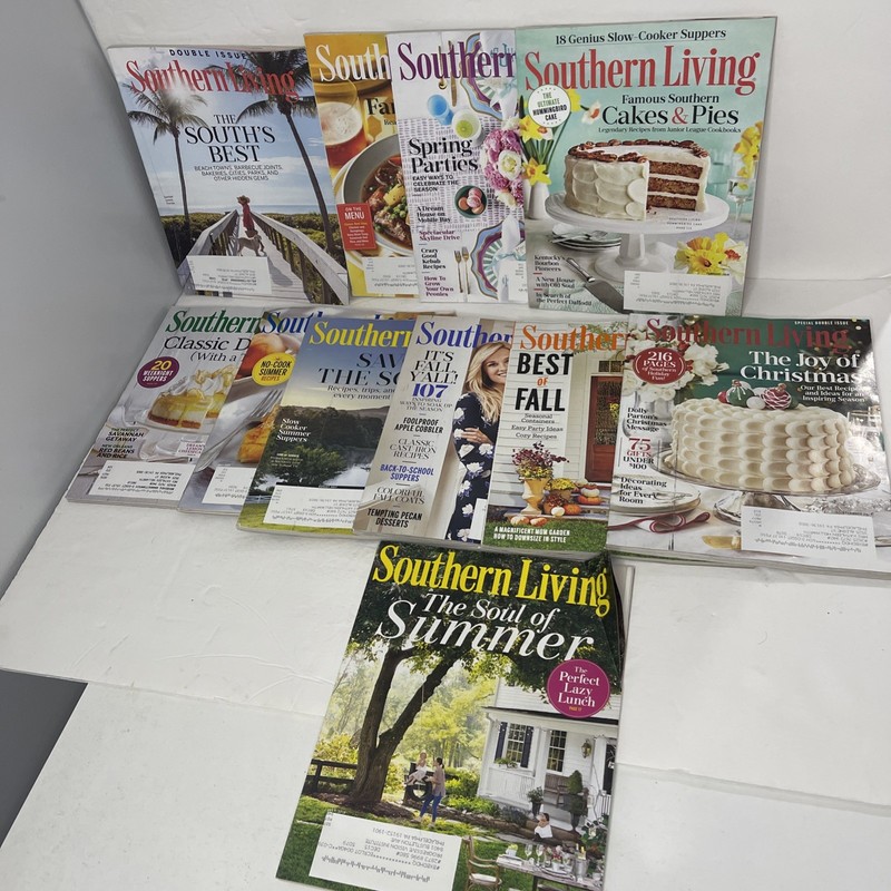 Lot of 11 Southern Living Magazines, Mixed 2015 2017 2018 2021