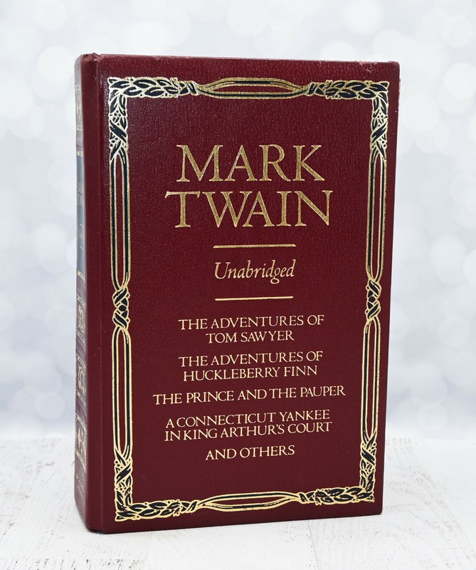 Mark Twain Unabridged Greenwich Library Classics Chatham River Press 1982