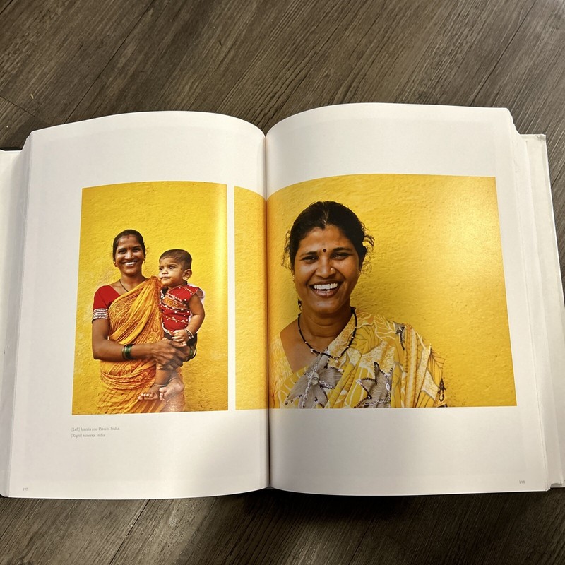 The Light Shone Through Katie N Babagill 2017 Hardcover 484 pages Africa photos gallery