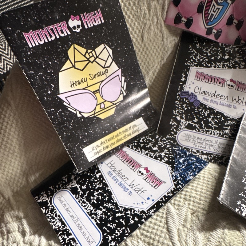 Monster High Character Diaries/Notebooks Lot Paperback Ages 4-8 Gigi Grant