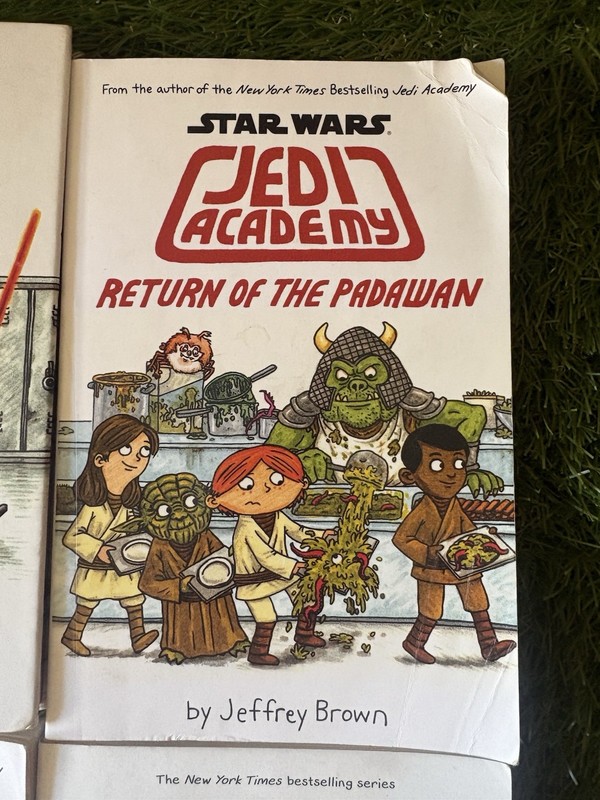 LOT Of 4 Star Wars Jedi Academy Books Jeffrey Brown Jarrett J. Krosoczka gallery