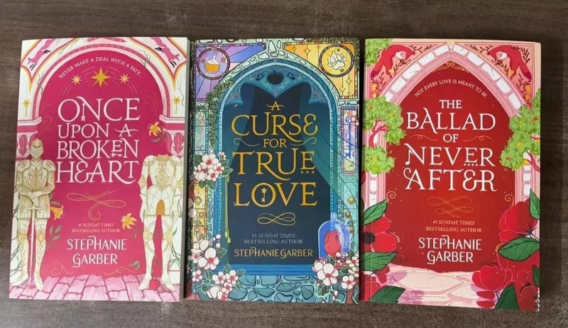 Once Upon a Broken Heart ; Curse for true love ;Never After (3 book series) gallery