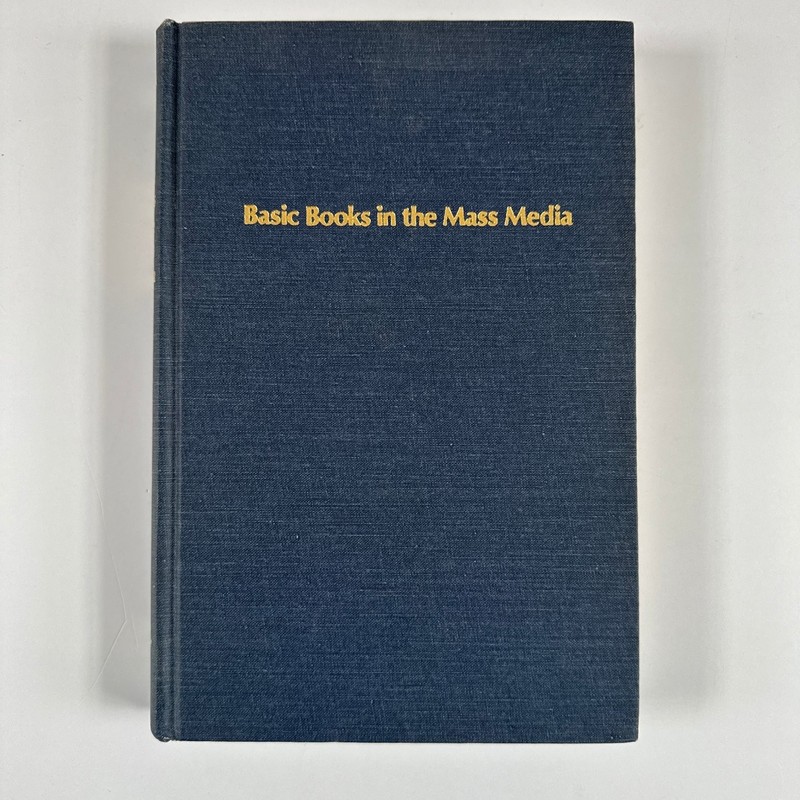Basic Books in the Mass Media Eleanor Blum 1974 Second Printing Hardcover ARC