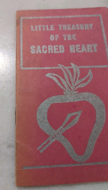 Little Treasury of the Sacred Heart, St. Anthony's Guild, Vintage 1966 VG gallery