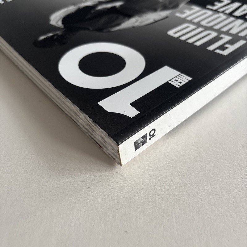 10 MEN MAGAZINE (FASHION) • ISSUE 45 S/S 2017 • FLUID, UNIQUE • FERNANDO CABRAL gallery