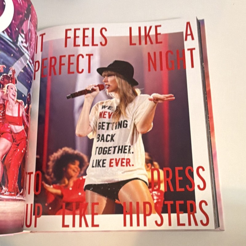 Hardcover Illustrated Photography Book Pop Stars Music Concert Picture gallery