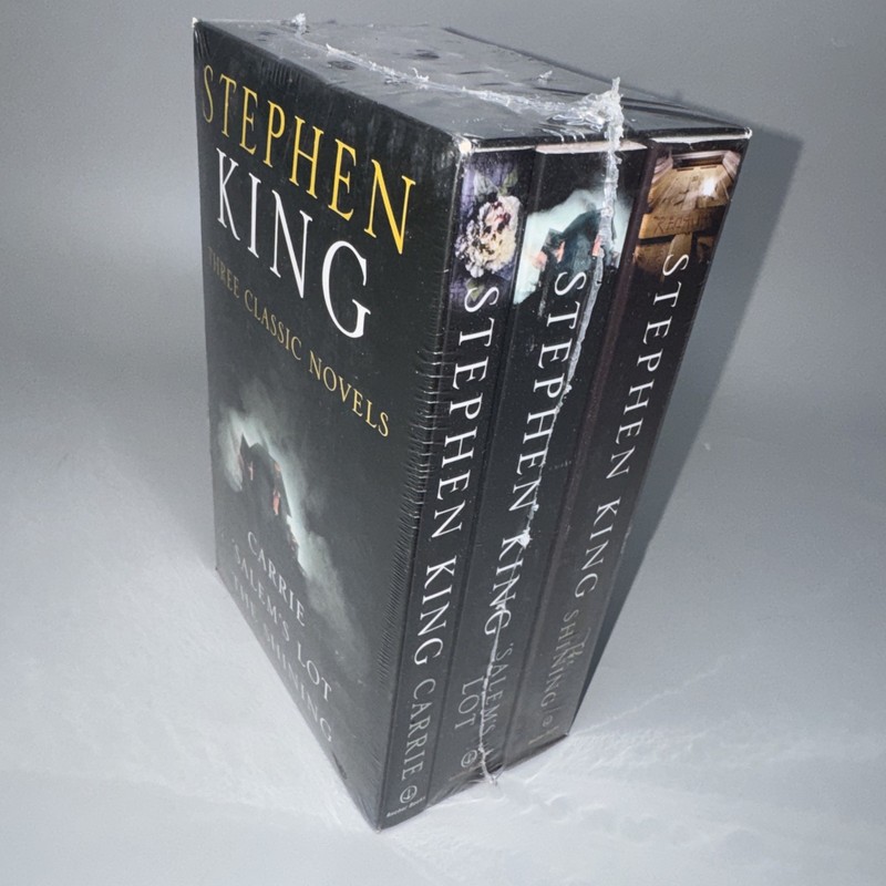 CARRIE, SALEM’S LOT, THE SHINING STEPHEN KING Classic Novels Box Set NEW SEALED