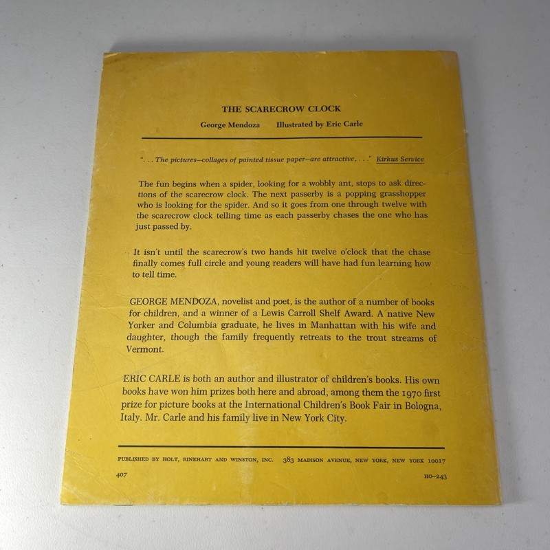 VTG The Scarecrow Clock ~ George Mendoza ~ 1971~ Eric Carle Paperback gallery