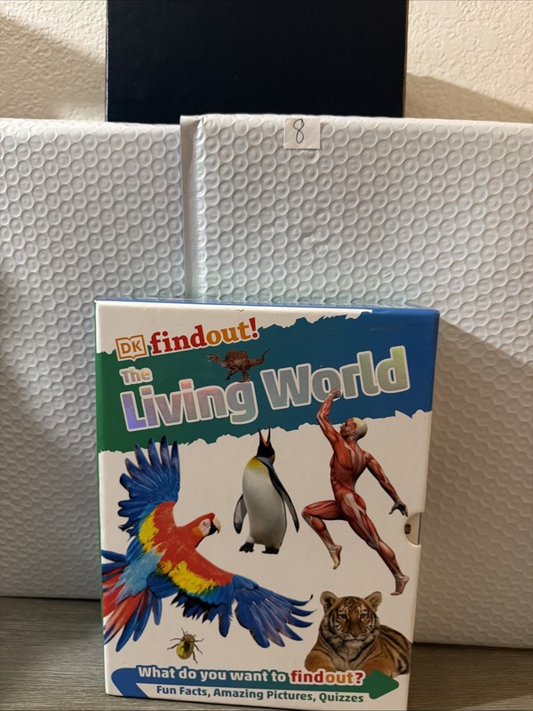 DK Findout! The Living World 8 Book Box Set Animals Human Body Homeschool