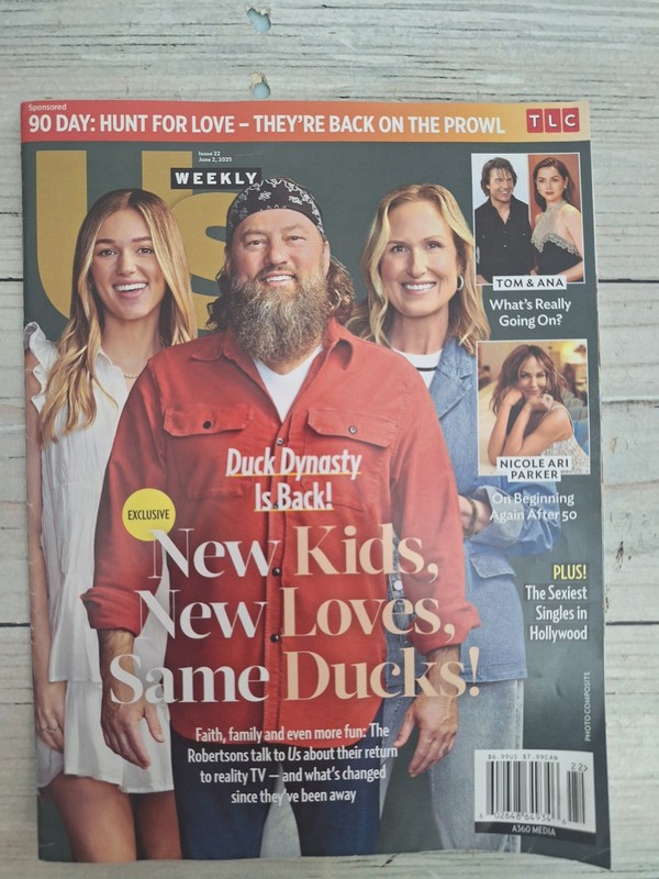 US Weekly Issue 22 June 2, 2025 Magazine Duck Dynasty is Back Tom & Ana