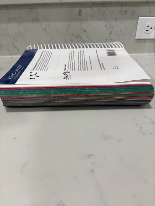 ICD-10-CM 2022: The Complete Official Codebook With Guidelines (ICD-10-CM The Co gallery