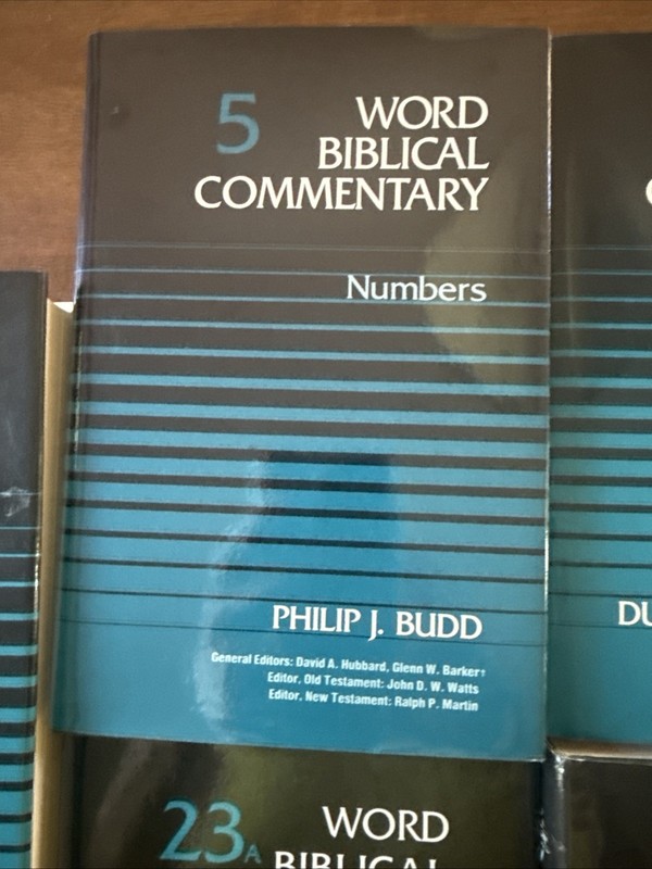 Word Biblical Commentary - 7 Book Mixed lot -Bible commentary - See photos gallery