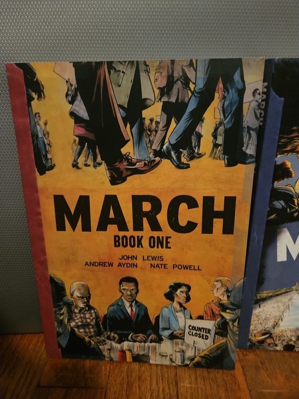 March (Trilogy Slipcase Set) - Paperback, by Lewis John; Aydin - Very Good gallery