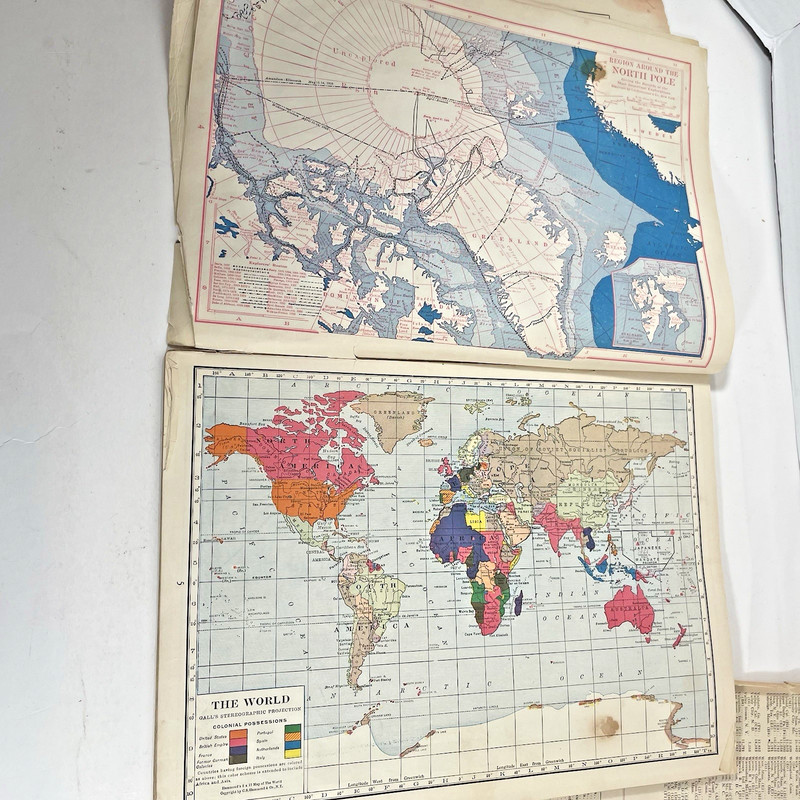 1931 THE LITERARY DIGEST ATLAS OF THE WORLD w/original mailer, 94 pages gallery