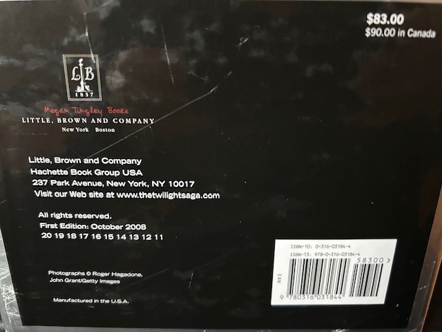 The Twilight Saga 8 BOOKS ALL FIRST ED + Stephenie Meyer SIGNED CARD gallery