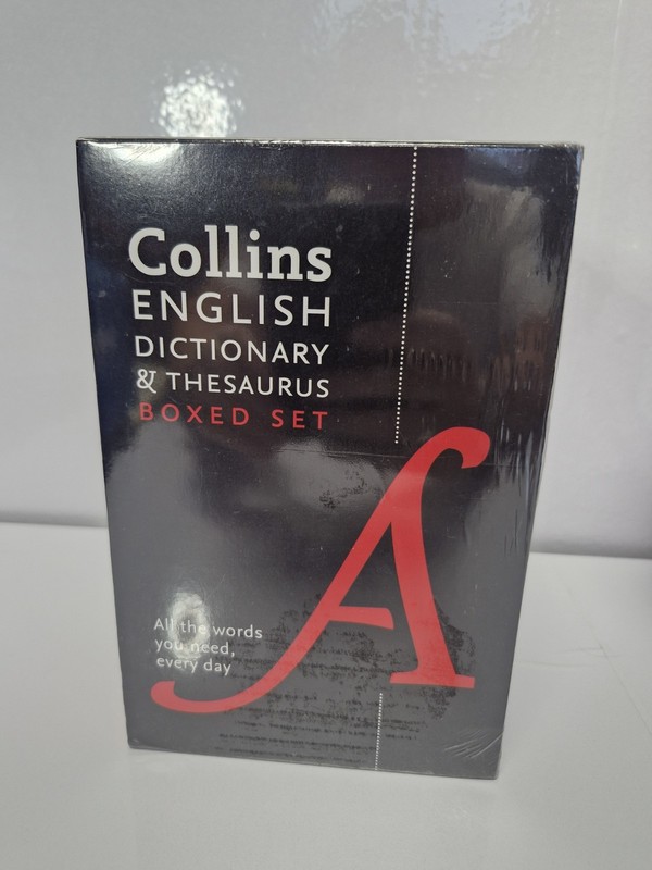 COLLINS ENGLISH DICTIONARY & THESAURUS BOX SET BRAND NEW & SEALED gallery