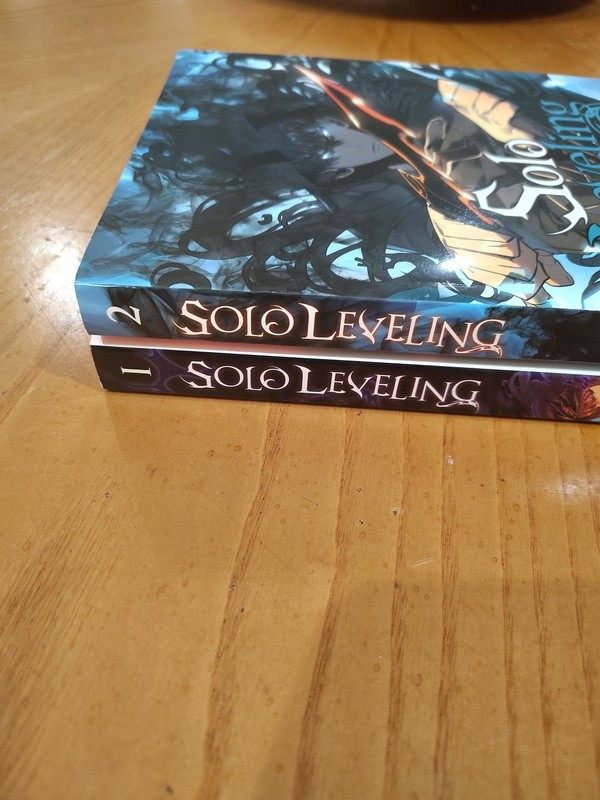 Solo Leveling Volume 1&2