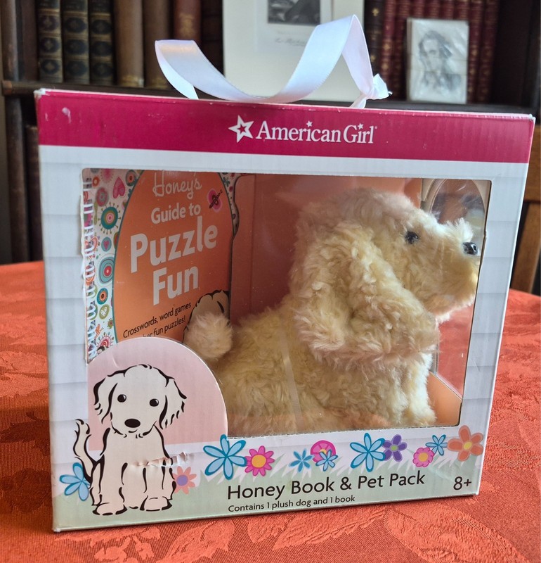 AMERICAN GIRL Honey Book & Pet Pack (book, plush dog) Retired Collectible Toy