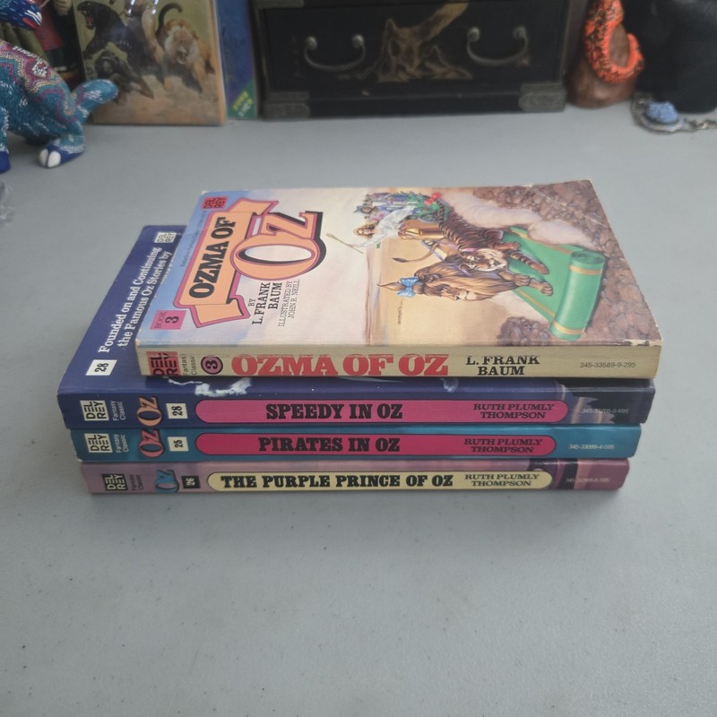 Lot (4) Wizard of Oz Del Rey Vtg Paperbacks Frank Baum Classics Fantasy gallery