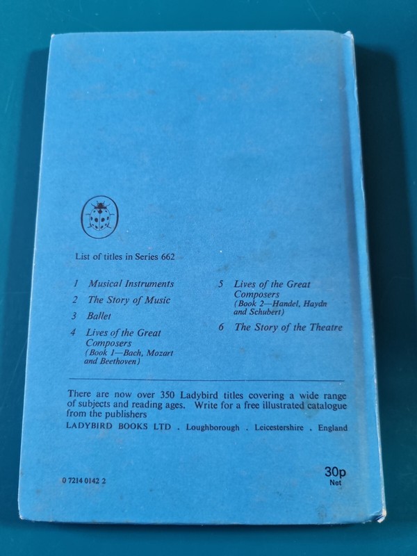 Ladybird book Series 662 Musical Instruments Formerly Wills and Hepworth K4 gallery