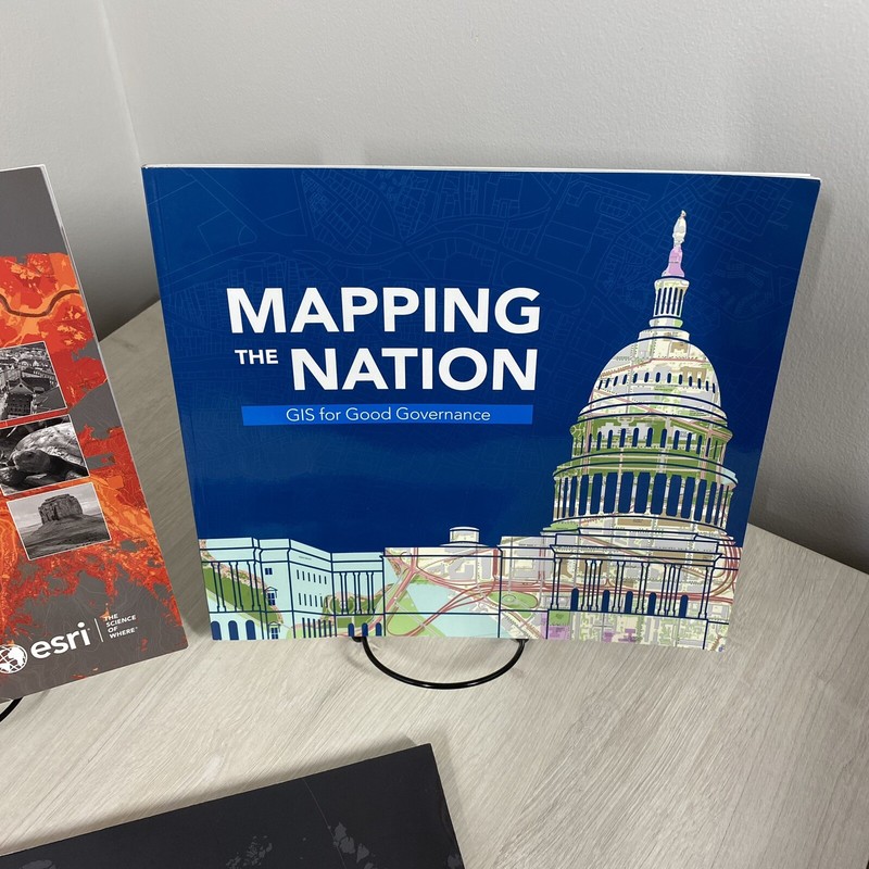 Set of Three (3) ESRI GIs Mapping The Nation Paperback Books ESRI Press Good gallery