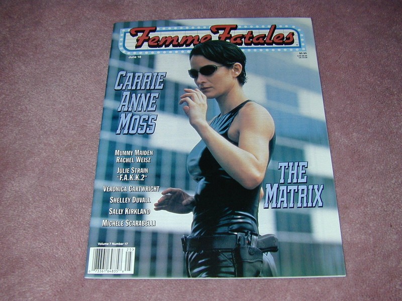 FEMME FATALES magazine vol.7 no.17, June 18 1999, Carrie Anne Moss, Julie Strain