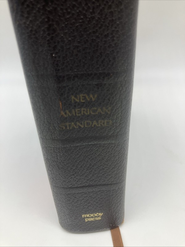 1978 Ryrie Study Bible NASB New American Standard Moody Press Charles Ryrie gallery