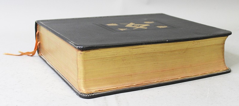 Antiquarian Holy Bible Masonic Edition A. J. Holman 1953 Gold Gilt Edges gallery