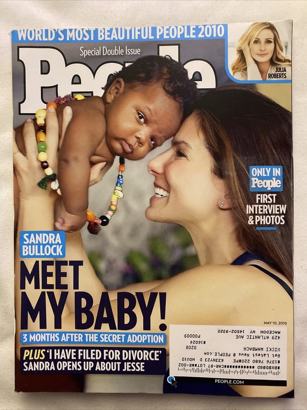 2010 May 10 People Magazine Sandra Bullocks Adopted Baby During Divorce (MH386)