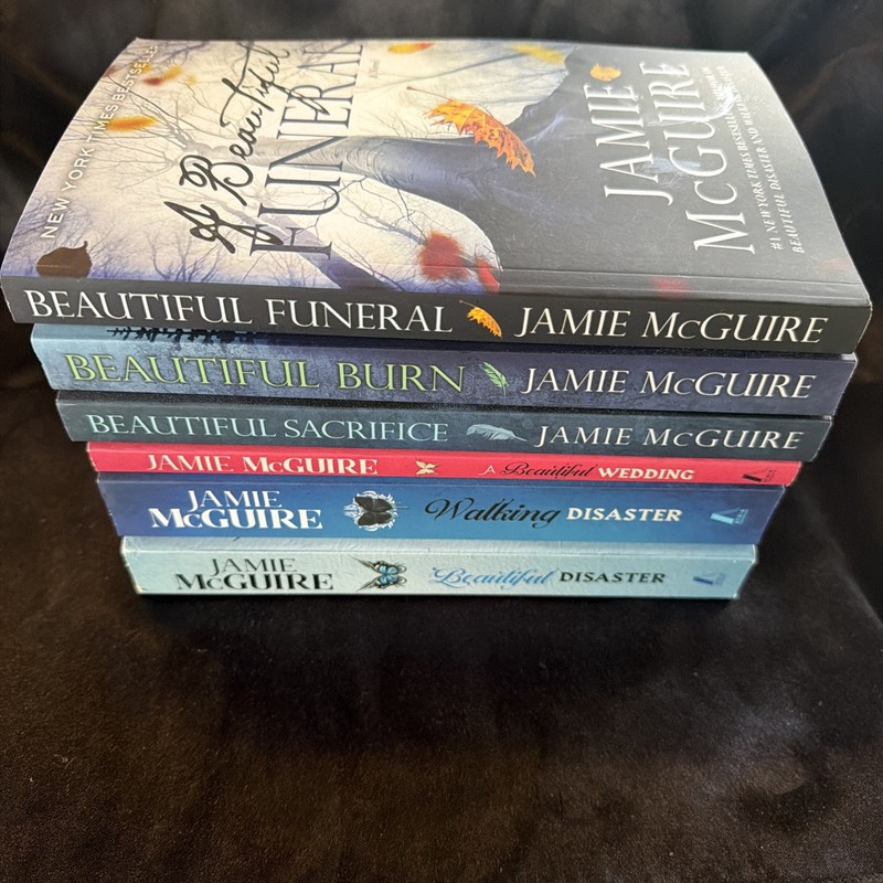 Jamie McGuire, Lot Of 6