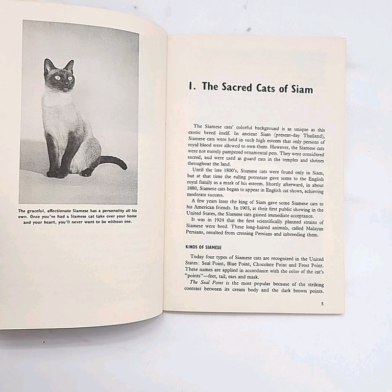Siamese Cats by Louise Van der Meid Vintage 1968 Paperback Cat Book gallery