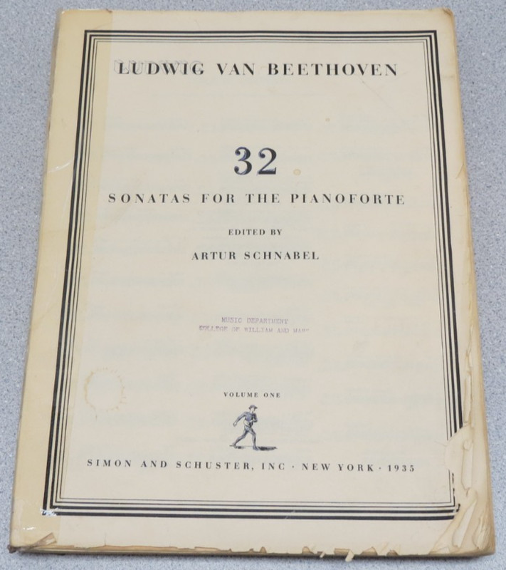 Ludwig Van Beethoven 32 Sonatas for PianoForte Schnabel Simon 1935 Volume One