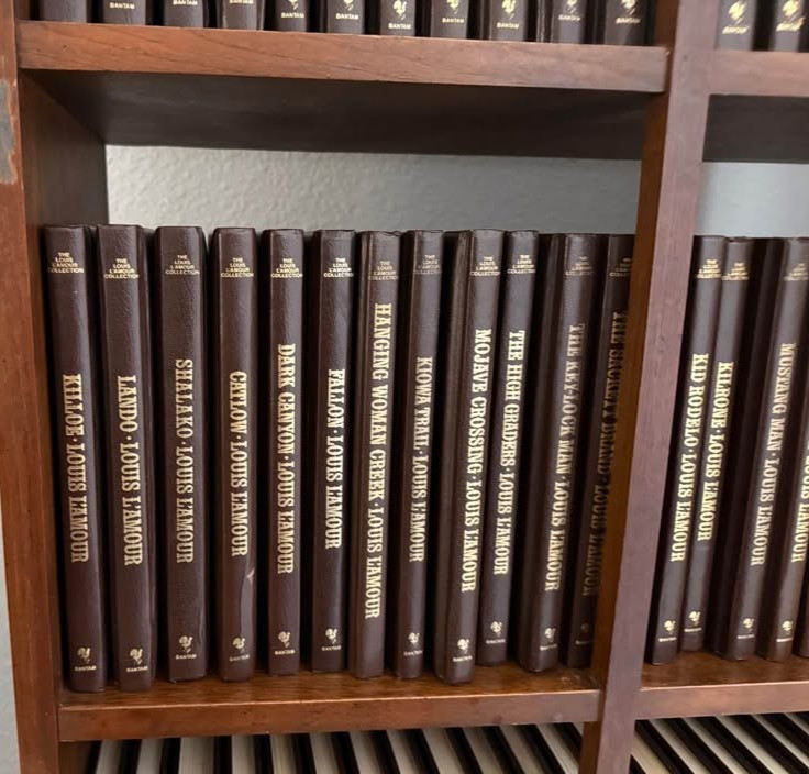 Louis L'amour LEATHERETTE Books - YOU PICK TITLES - Buy 4+, Save 15% gallery