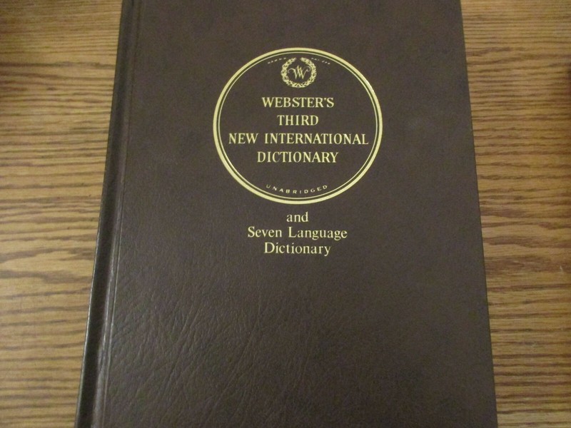 Webster’s Third New International Dictionary and Seven Language Dictionary