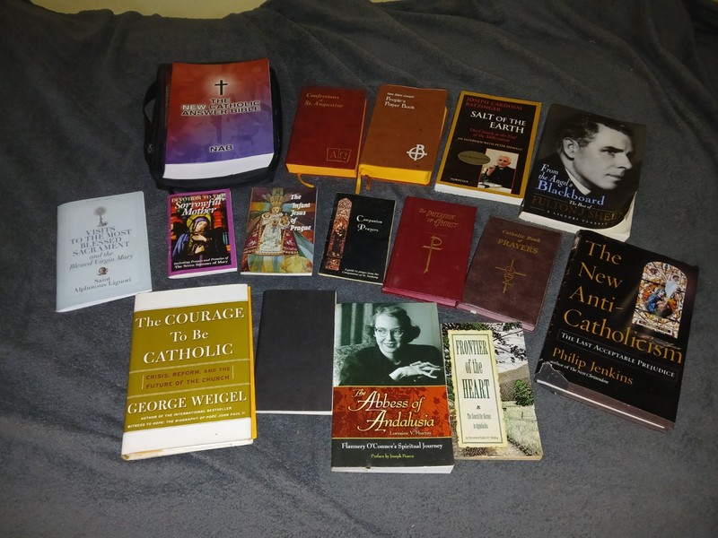 Catholic Books And Booklets, Lot Of 15 Read Descriptions