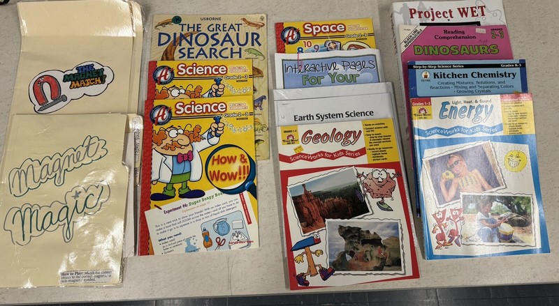 Bundle Lot Of Science Books Retired Teacher Magnet Games Homeschool