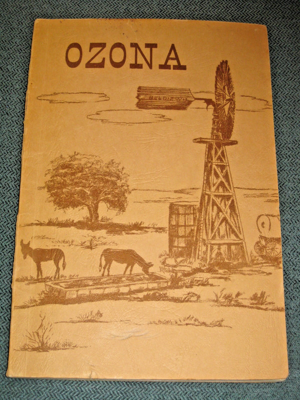 Ozona Texas Crockett County 1891-1966 Cattle Ranch Pioneer Family Photograph cow