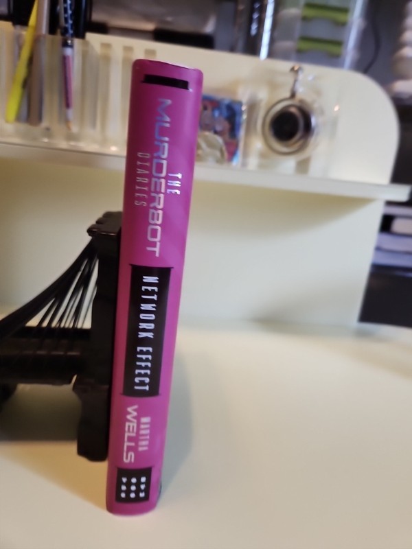 2020 FIRST EDITION THE MURDERBOT DIARIES HC COLLECTIBLE DECOR BOOK S6 gallery