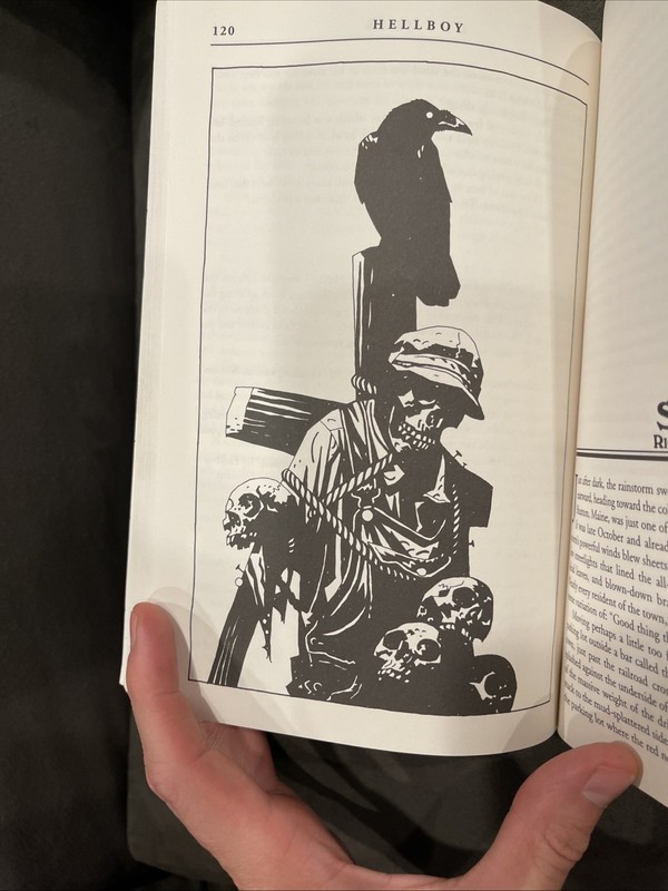 Hellboy Odd Jobs First Edition 1999 Paperback Edited by Christopher Golden gallery
