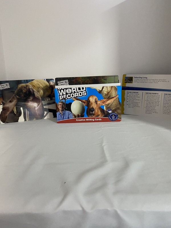 Guinness World Records® Ser.: Amazing Animals : Creative Writing Cards by Guinne