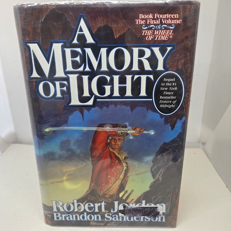 A Memory of Light Book 14 Wheel of Time Ser. SIGNED BY JORDAN 1ST ED ex-library