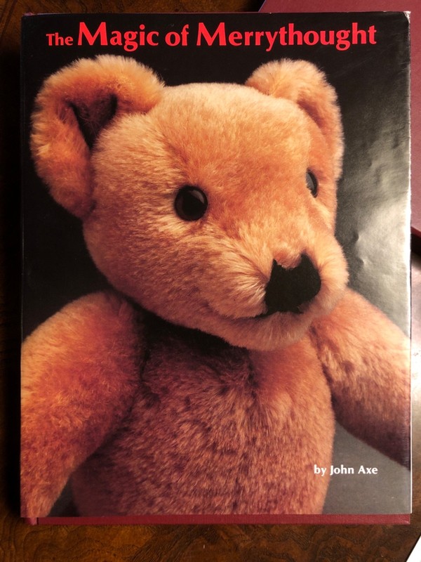 Mint 1986 «the Magic of Merrythought», by John Axe 1986 Signed