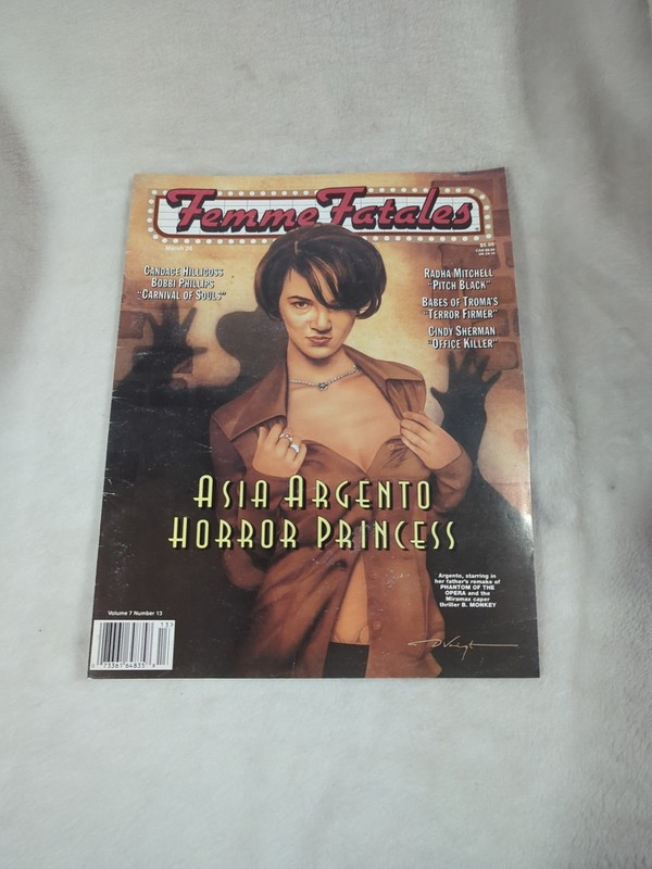 Femme Fatales Magazine Asia Argento Candace Hilligoss March, 1999 Vol 7 No.13 43