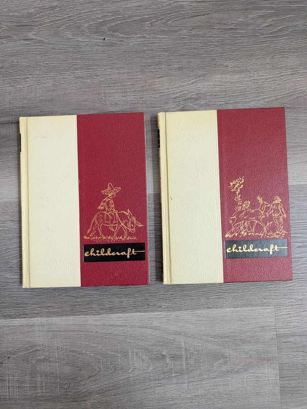 Childcraft Book Set Vol 4 & 5 Life in Many Lands & Animal Friends Adventures Vin