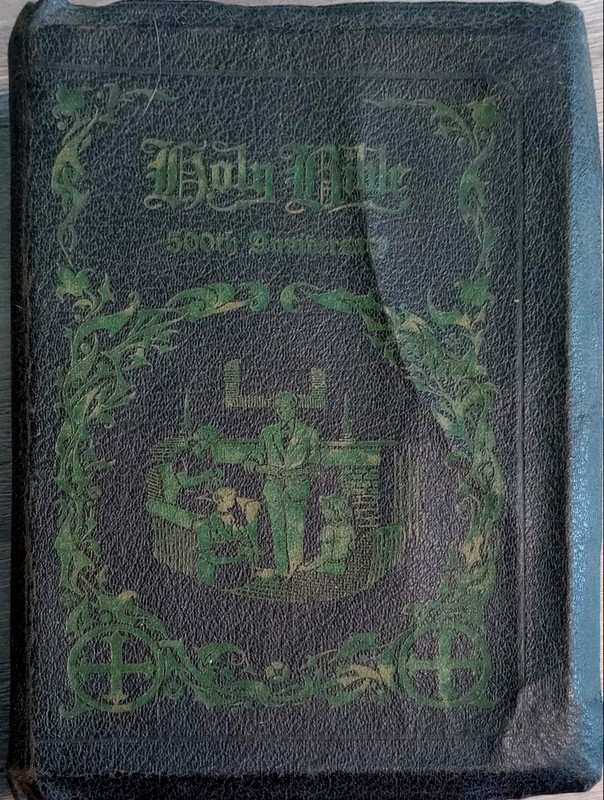 Fout, William Family Bible (Bible Rescue #885) gallery