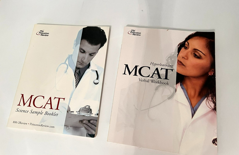 The Princeton Review – MCAT Verbal Workbook and Science Sampler 2 Books Set