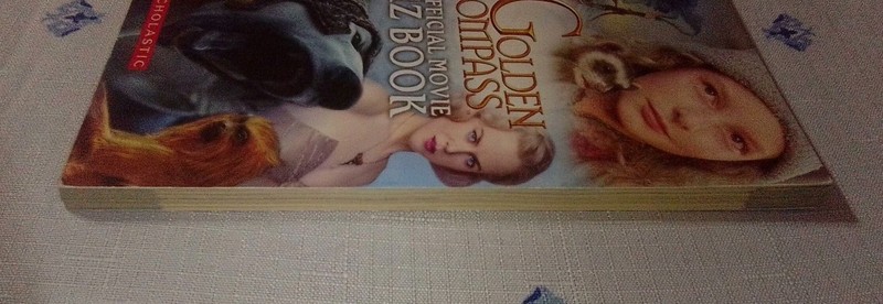 The Golden Compass Official Movie Quiz Book-Scholastic Paperback New Line_1st Ed gallery